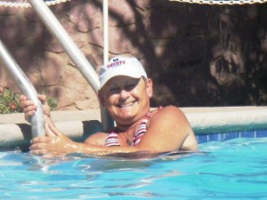 Irene sure enjoyed the pool in La Paz