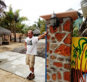 Bobby at the gates to Las Palmas Tropicales