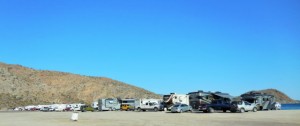 Lots of RVs on Playa Santispac