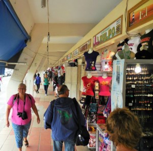 No lack of shopping here in Veracruz
